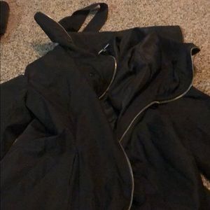 Samuel Dong rain coat